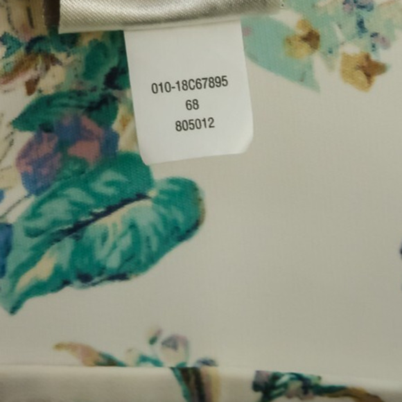 Chico's 3 Size XL Floral Butterfly Print 3/4 Sleeve Asymmetrical Hem Tunic Top - Picture 6 of 7